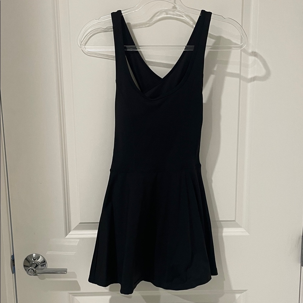 Chic Black Sleeveless Mini Dress